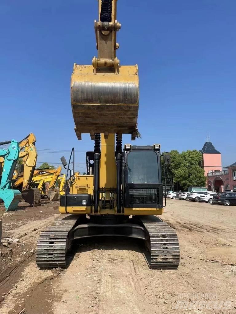 CAT 323 D 履帶式 挖土機/掘鑿機/挖掘機
