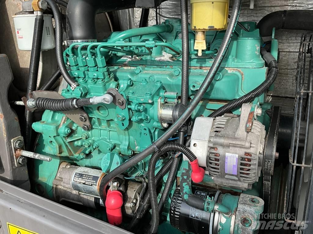 Volvo ECR 50 D 小型挖土機/掘鑿機<7t(小型挖掘機)