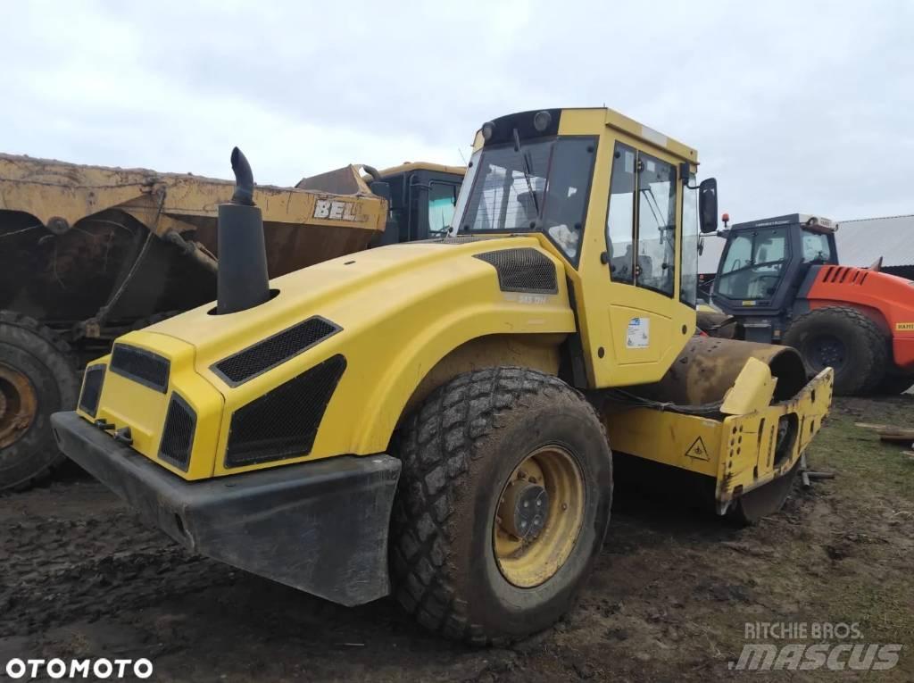 Bomag BW 213 D H-4 單輪滾壓機