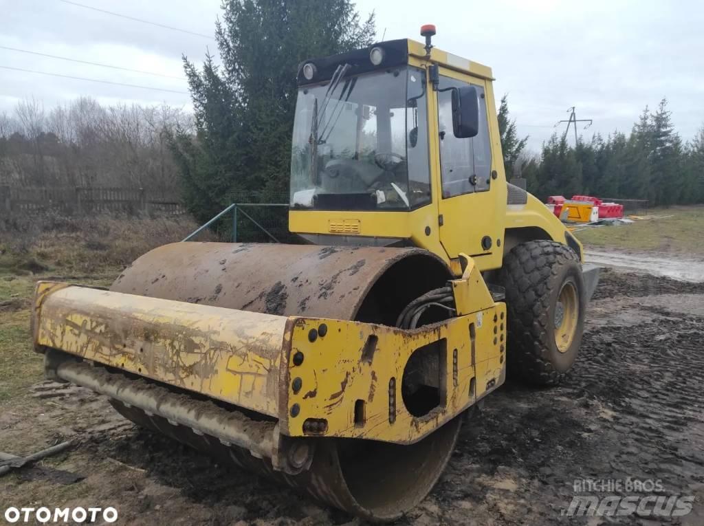 Bomag BW 213 D H-4 單輪滾壓機