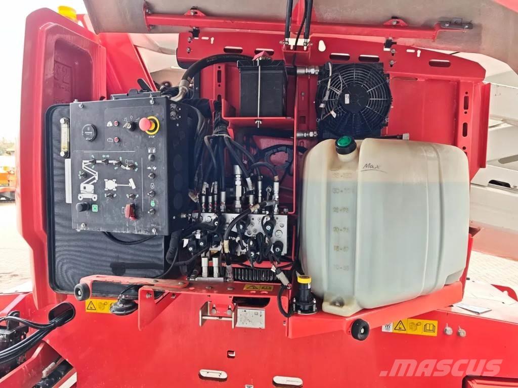 Genie Z-62/40 曲臂高空作業車