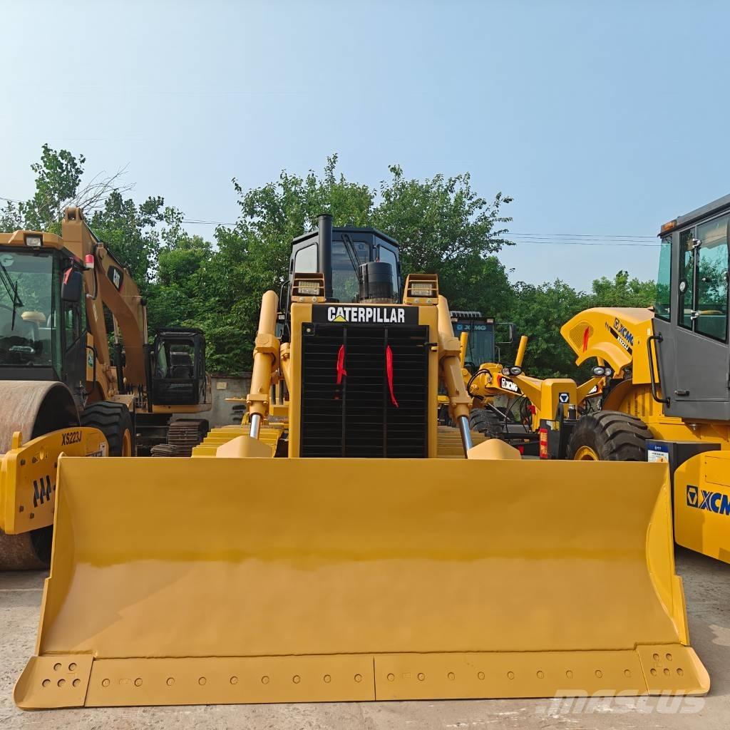 CAT D 7 G 平土機