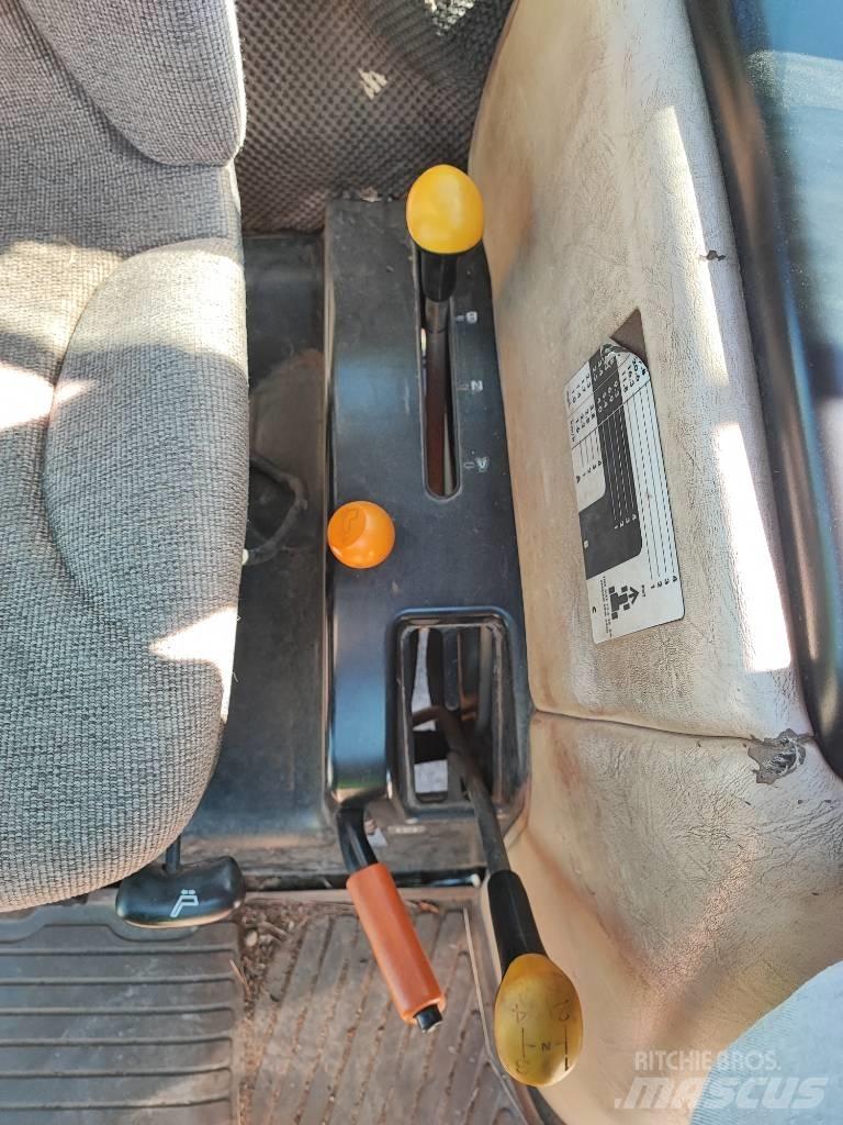 John Deere 4520 小型曳引機