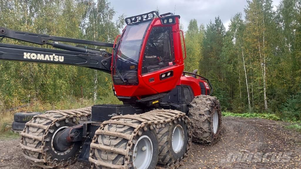 Komatsu 901 收穫機