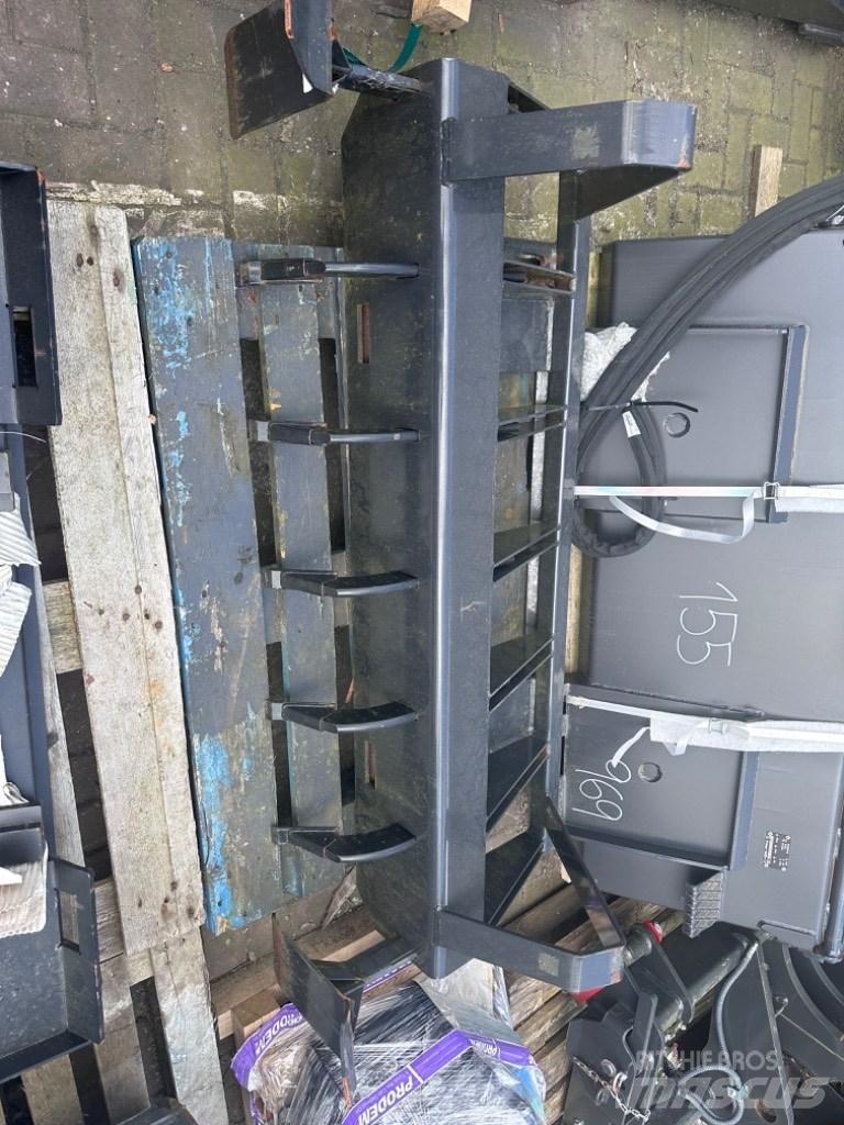 Bobcat Scarifier 其他地面照料機械