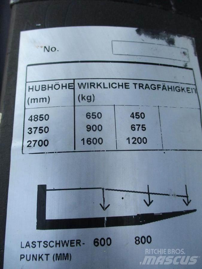 BT SPE 160 行走控制式堆積機