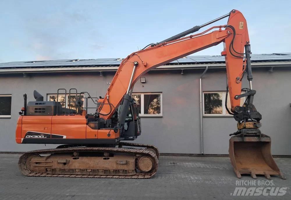 Doosan DX 300 LC-5 履帶式 挖土機/掘鑿機/挖掘機