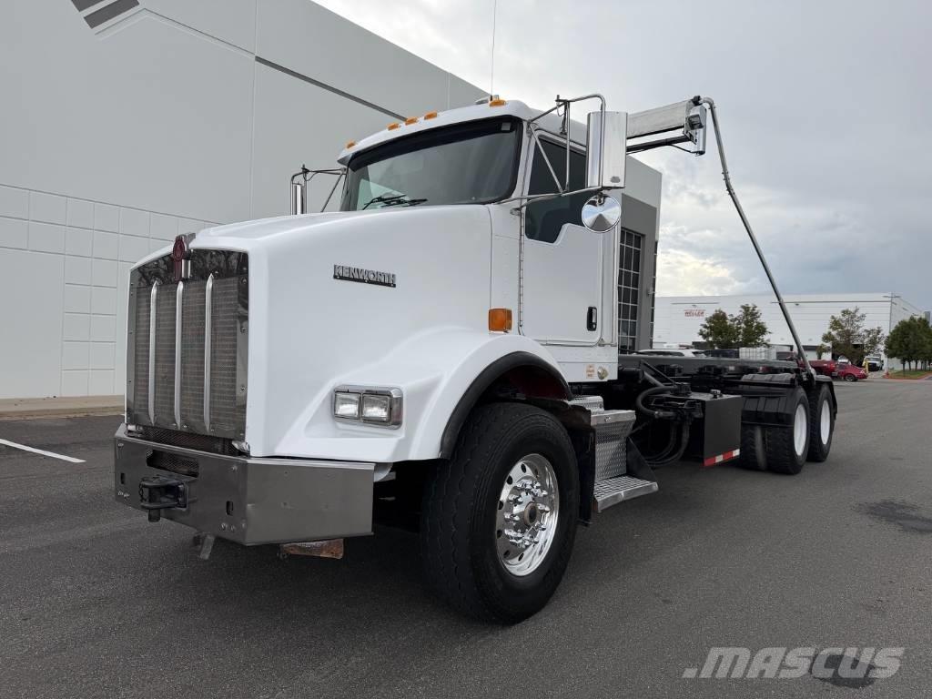 Kenworth T 800 起重可拆卸式卡車