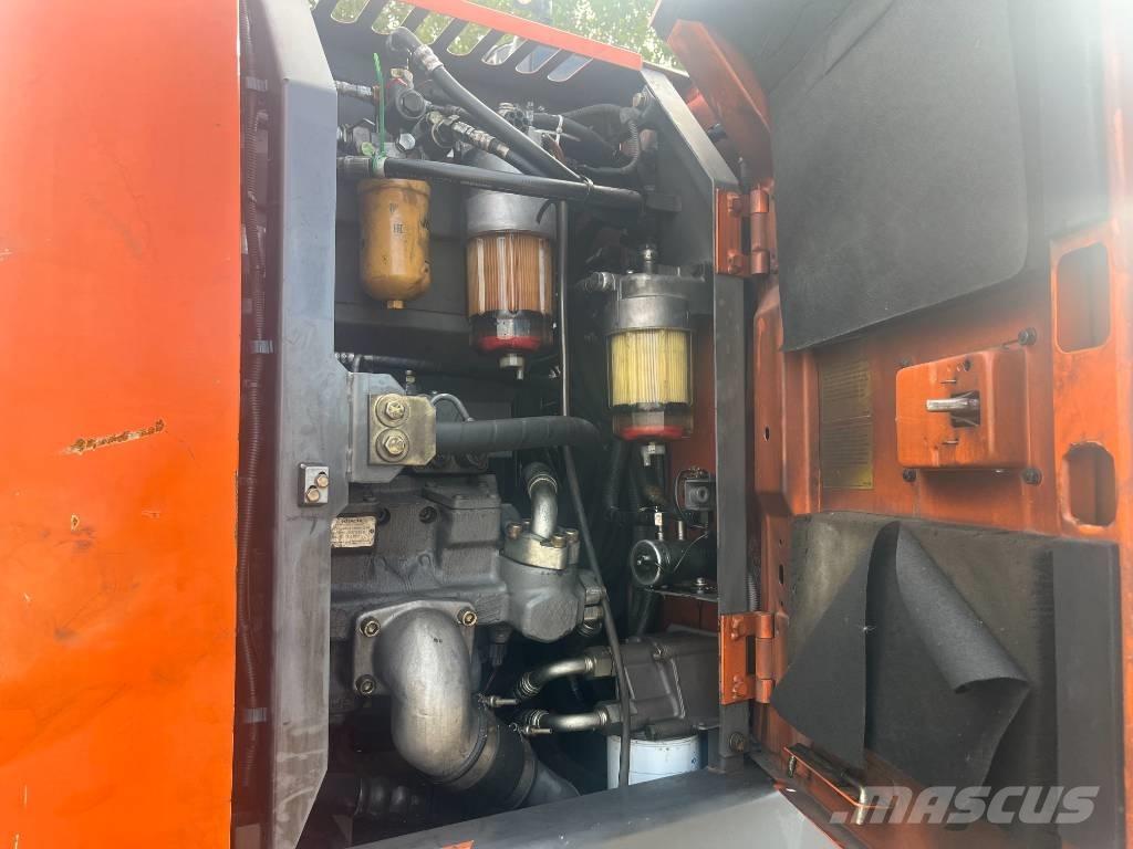 Hitachi ZX 145 W-3 旋轉式挖土機/掘鑿機/挖掘機