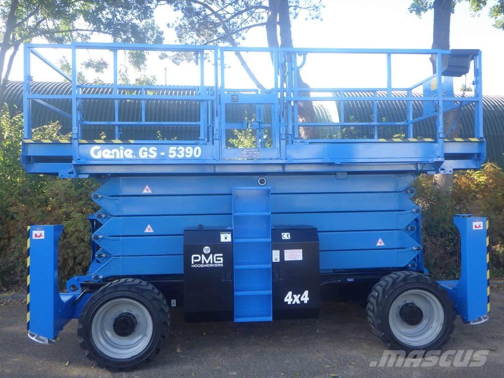 Genie GS5390RT 剪式升降機