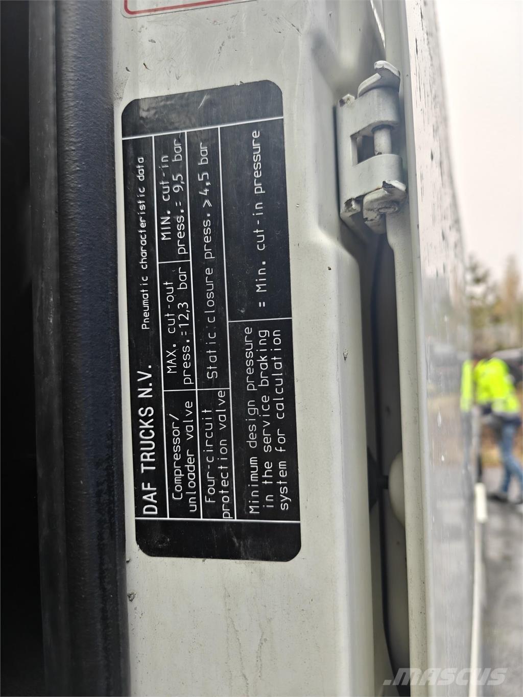 DAF XF 460 FAK 商用底盤車