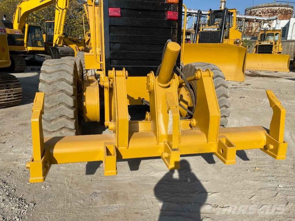 CAT 140 H 平土機