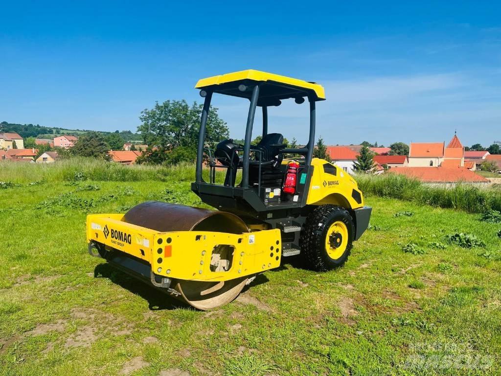 Bomag BW145DH3 單輪滾壓機