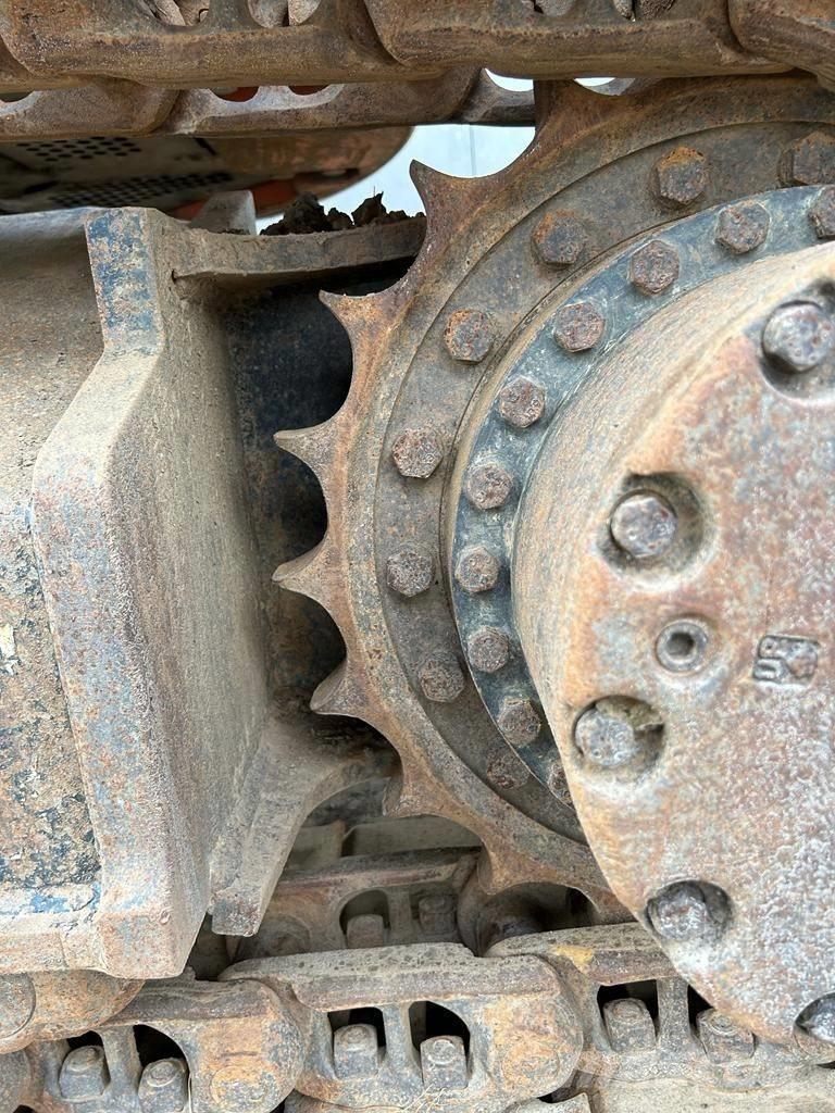 Hitachi ZX 225 US LC 履帶式 挖土機/掘鑿機/挖掘機