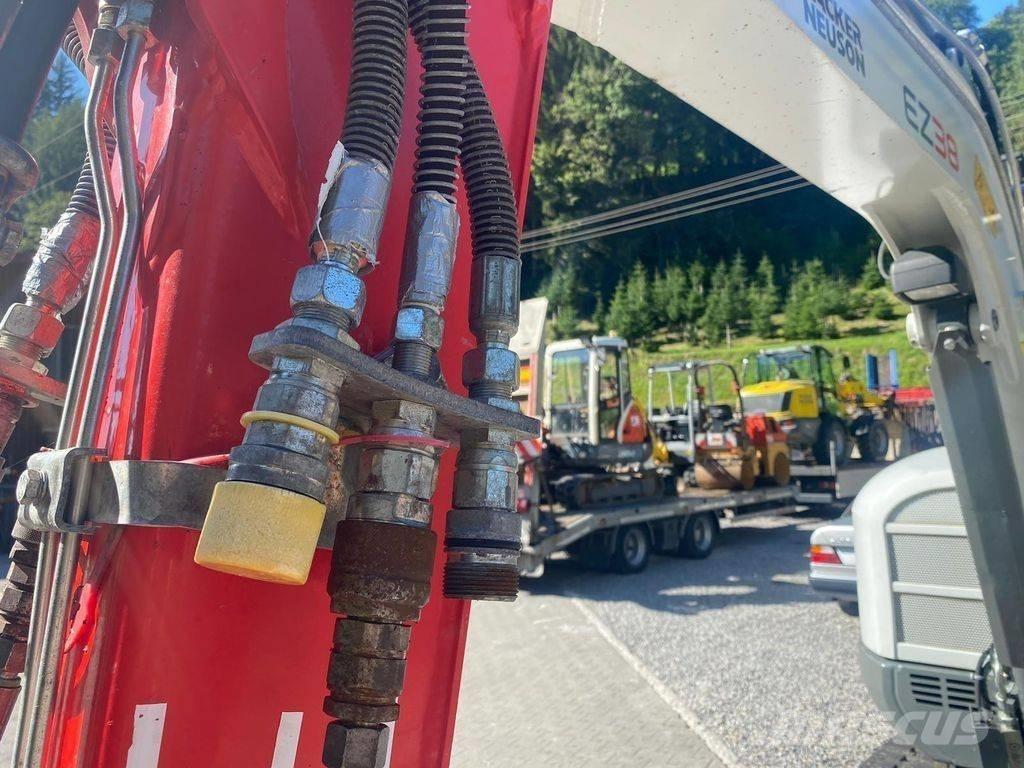 Wacker Neuson EZ 38 小型挖土機/掘鑿機<7t(小型挖掘機)
