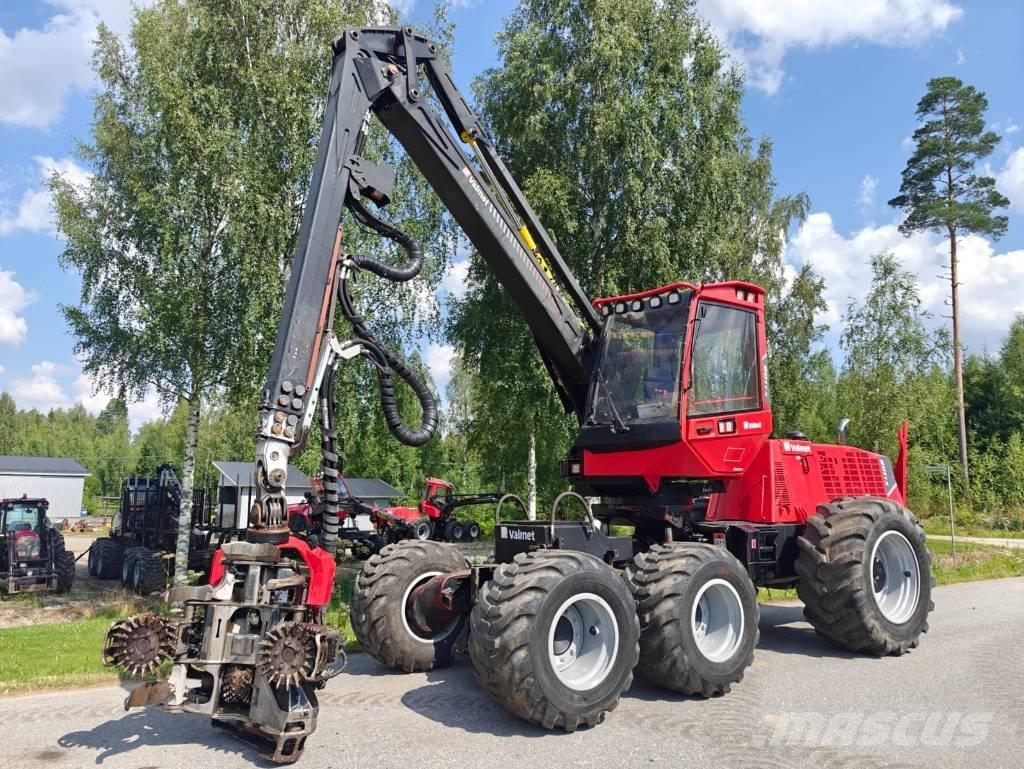Valmet 901TX 收穫機