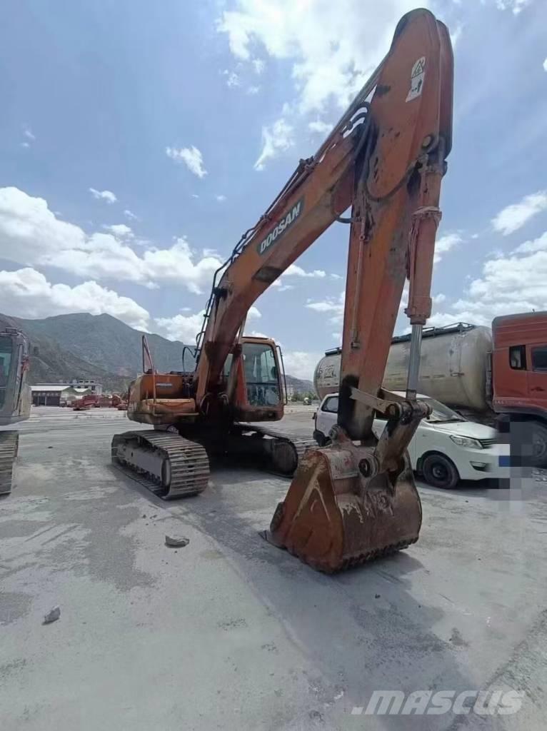 Doosan DH225LC-9 履帶式 挖土機/掘鑿機/挖掘機