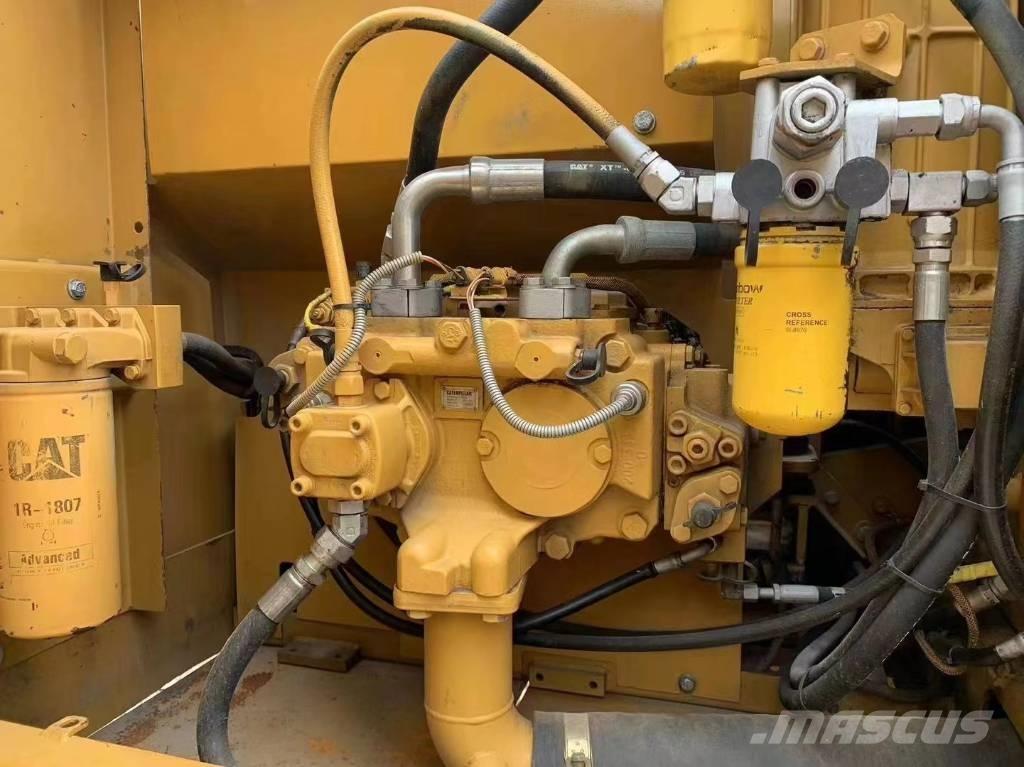 CAT 323D 履帶式 挖土機/掘鑿機/挖掘機
