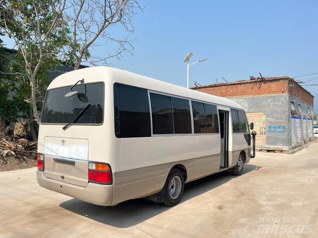 Toyota Coaster Bus 迷你巴士