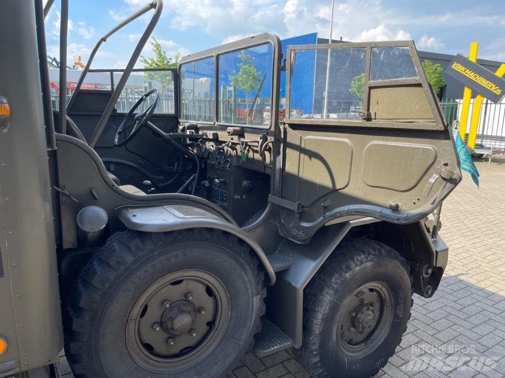 DAF YA 126 GWT 救護車
