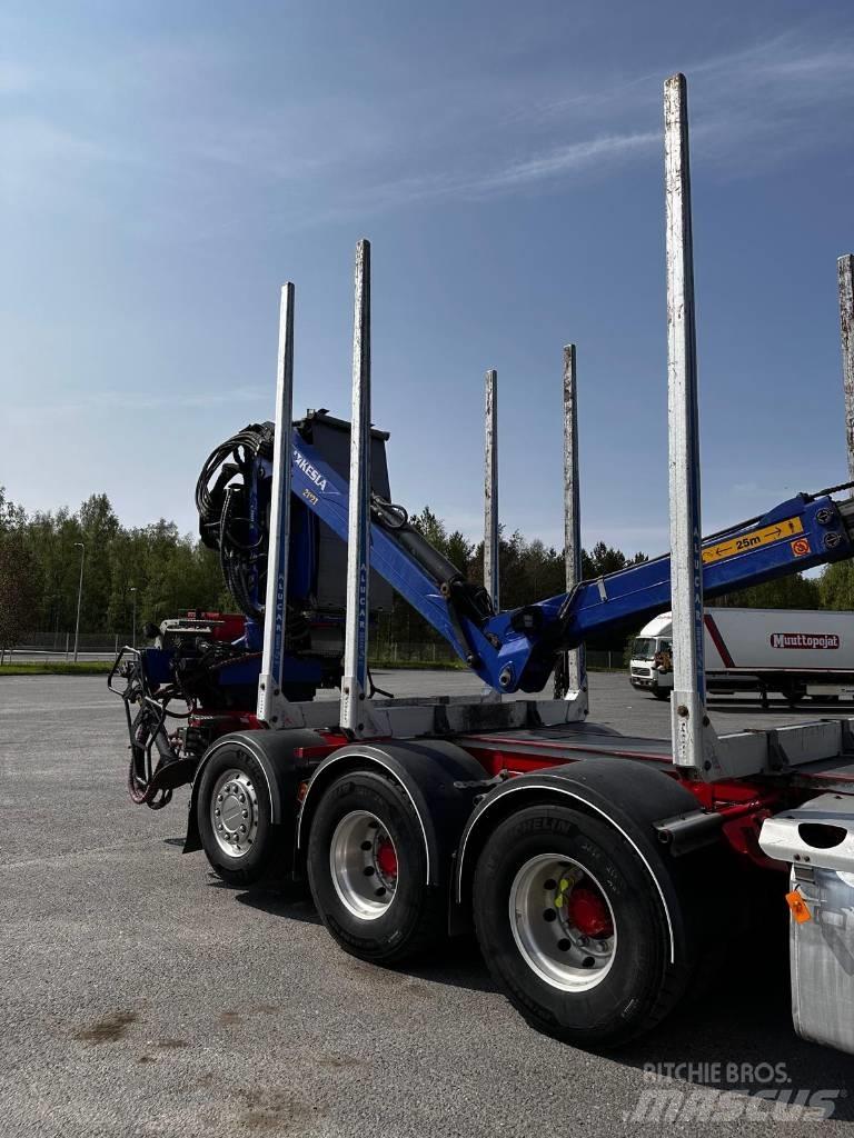 Volvo FH 12 木材貨車