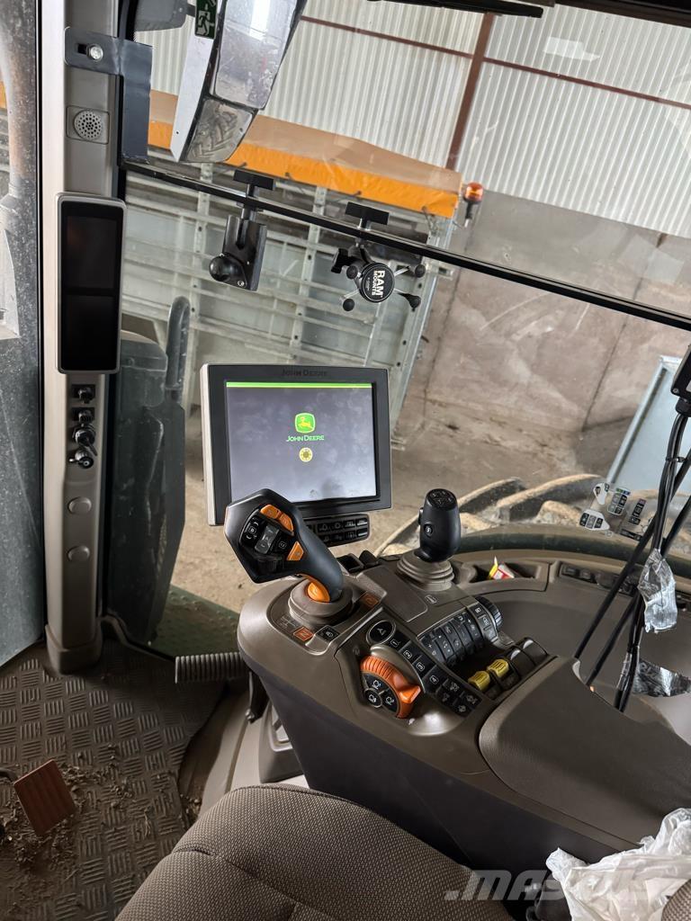 John Deere 7R310 曳引機