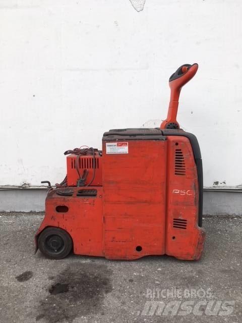 Linden P50/131 牽引車
