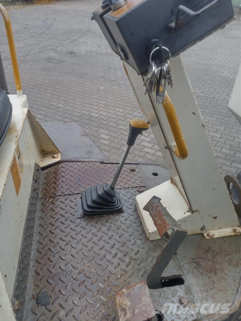 Terex PS 6000 鉸接式起吊車