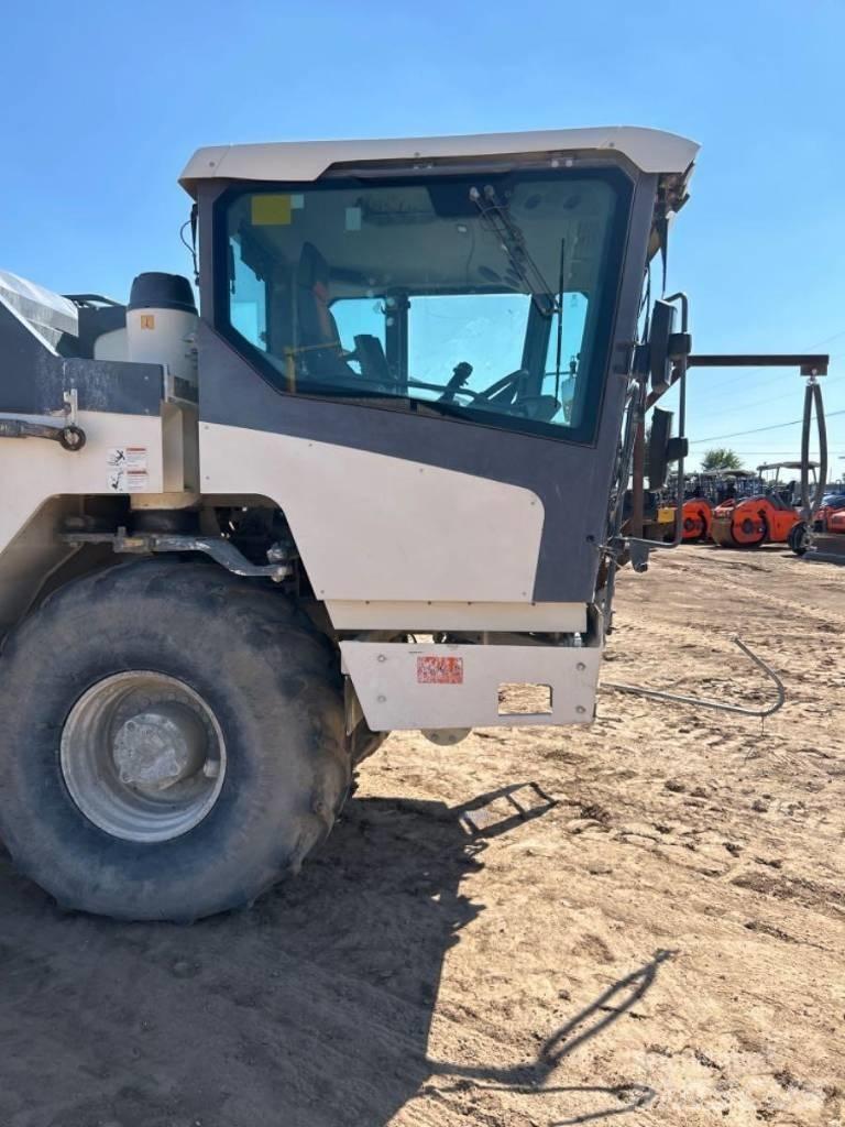 Wirtgen WR200 瀝青再生設備