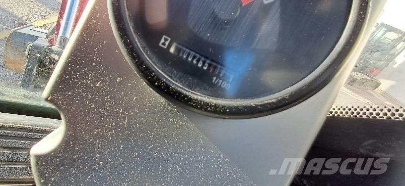 Yanmar SV15 小型挖土機/掘鑿機<7t(小型挖掘機)