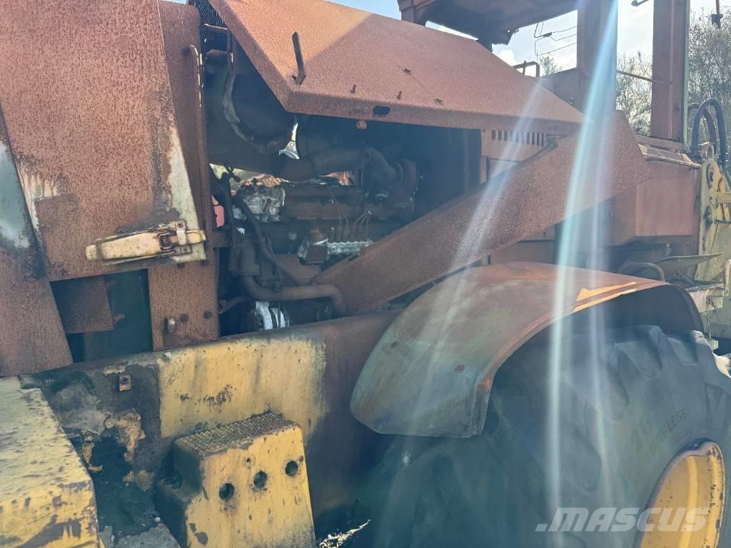 Volvo L 120 D 輪胎式裝載機