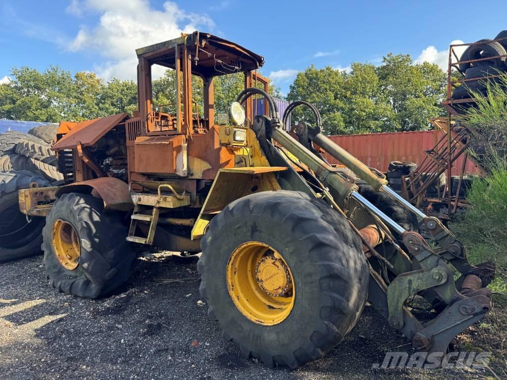 Volvo L 120 D 輪胎式裝載機