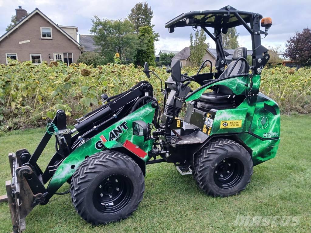 GiANT G 2200 E X-tra 輪胎式裝載機