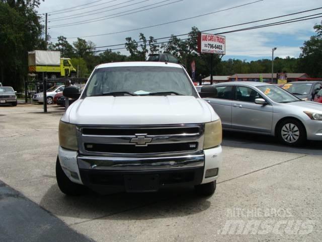 Chevrolet 1500 W/T 平板式/側卸式卡車