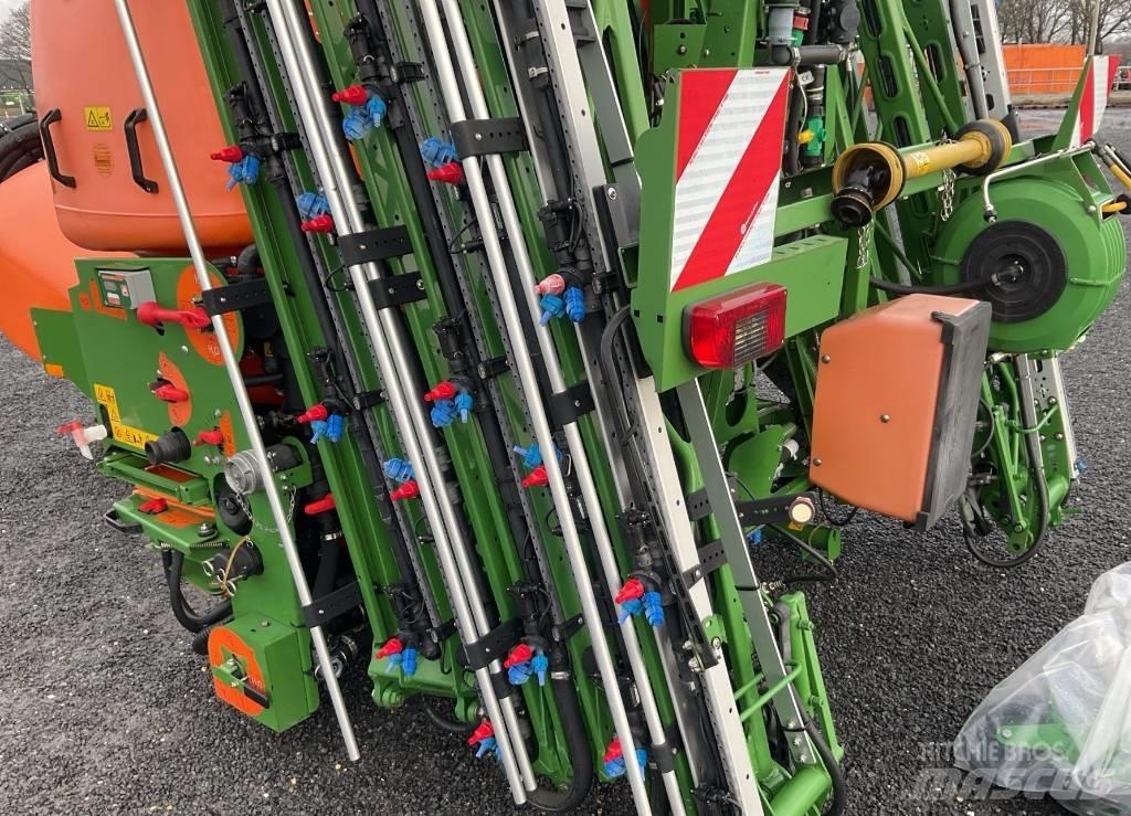 Amazone UF 1801 牽引式噴霧機