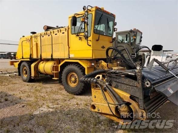 Oshkosh HB2718 其他