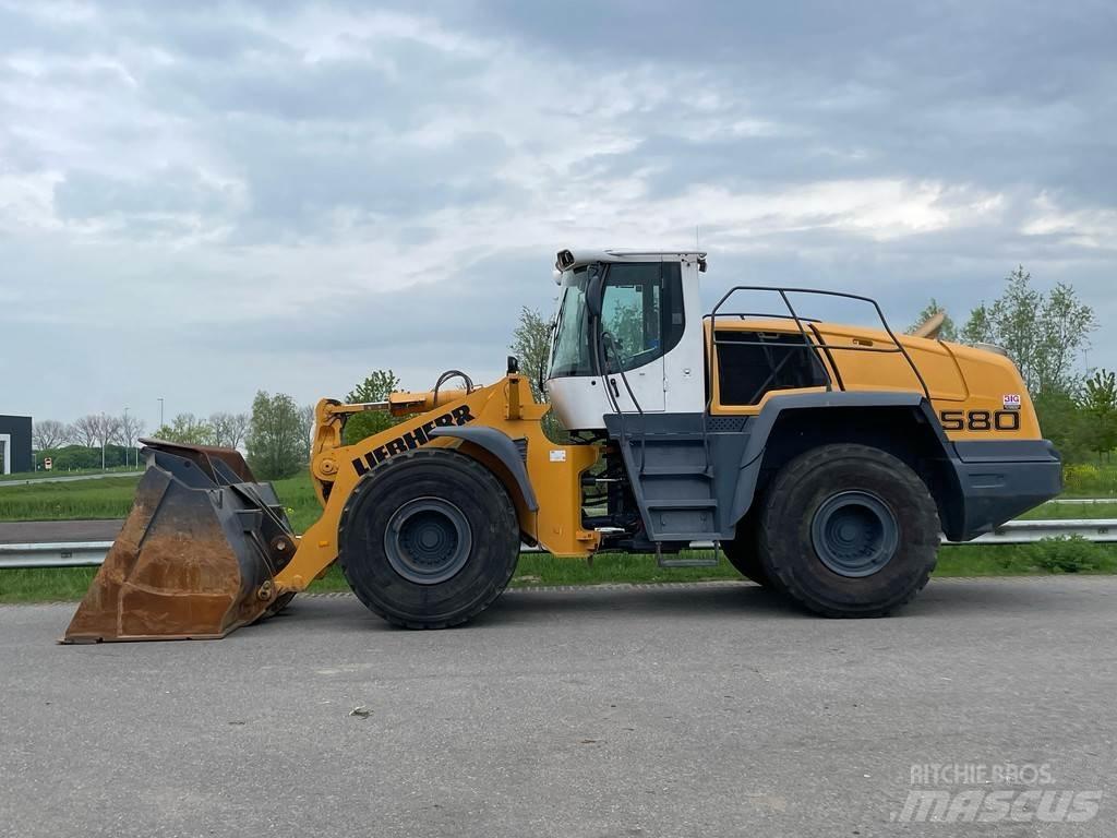 Liebherr L580 輪胎式裝載機