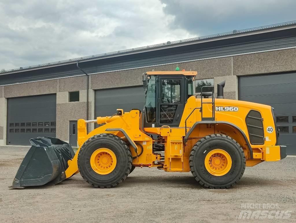 Hyundai HL 960 輪胎式裝載機