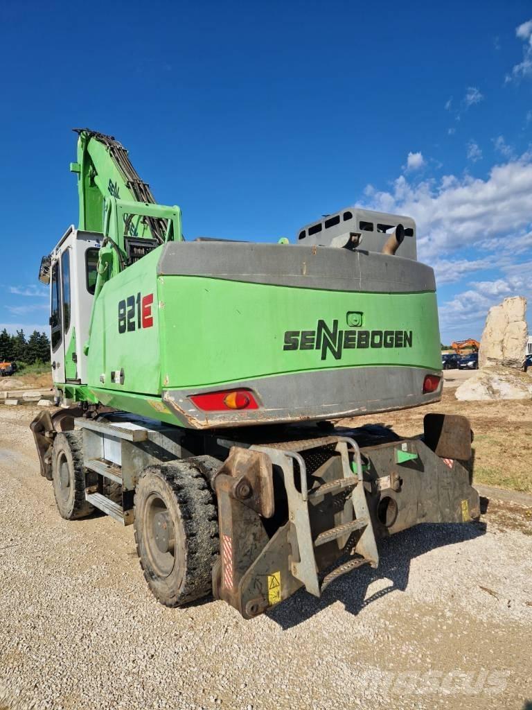 Sennebogen 821 E 旋轉式挖土機/掘鑿機/挖掘機
