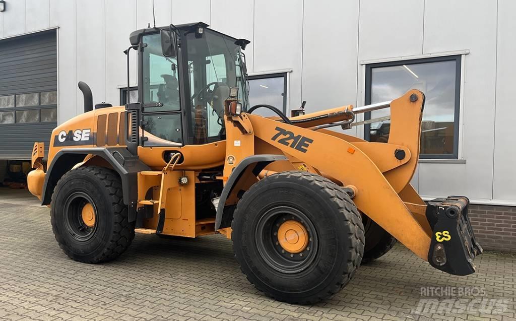 CASE 721 E 輪胎式裝載機