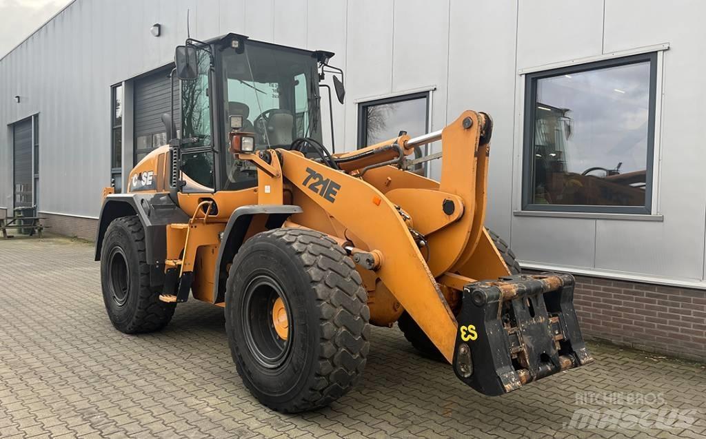 CASE 721 E 輪胎式裝載機