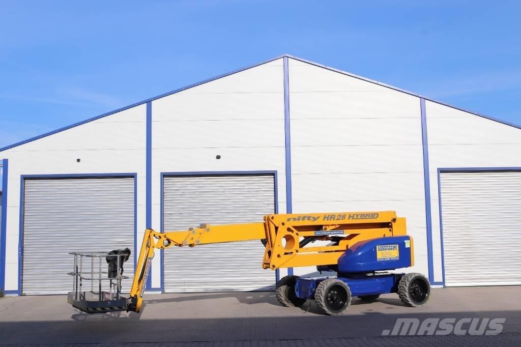 Niftylift HR28 Hy4x4 曲臂高空作業車