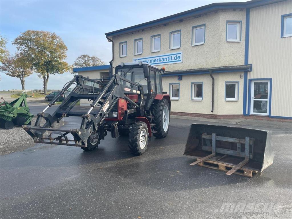 Belarus MTS 820 + FL 曳引機