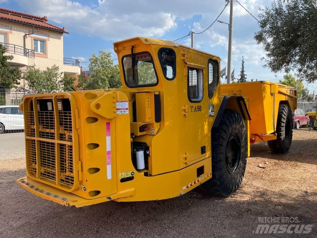 Atlas Copco MT2010 地下礦用卡車和吊車