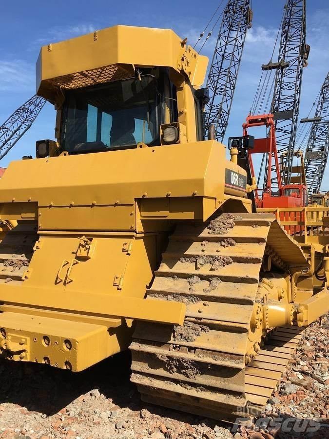 CAT D6R 履帶推土機