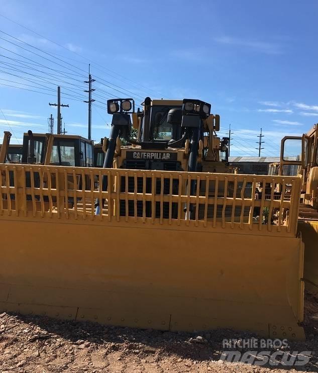 CAT D6R 履帶推土機