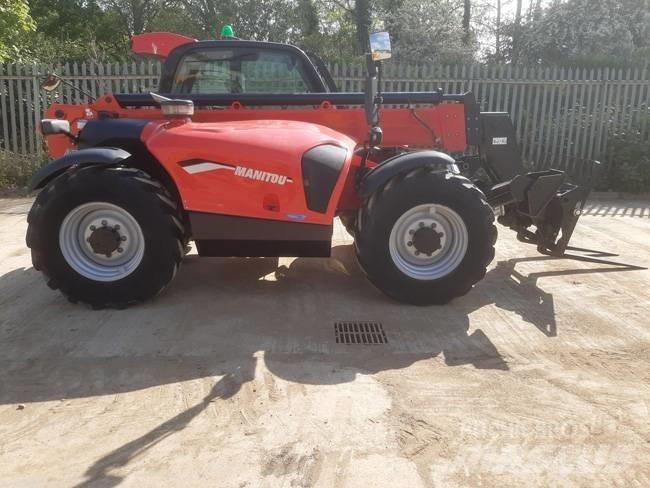 Manitou MT 1030 伸縮臂操作車