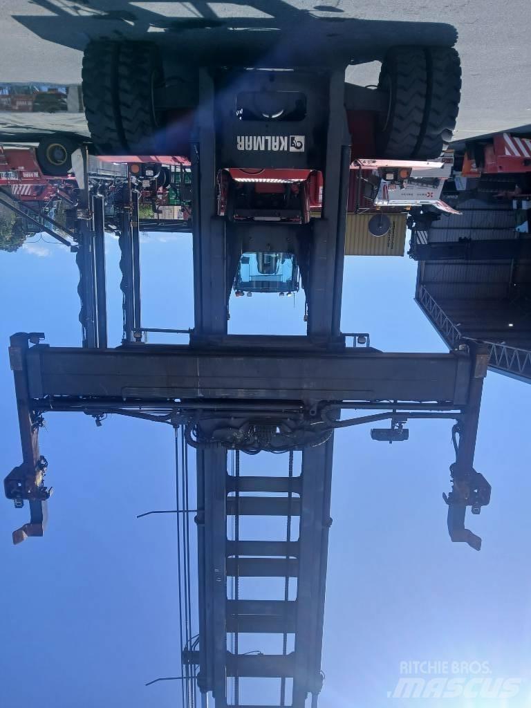 Kalmar DCG100-45ED7 貨櫃搬運機