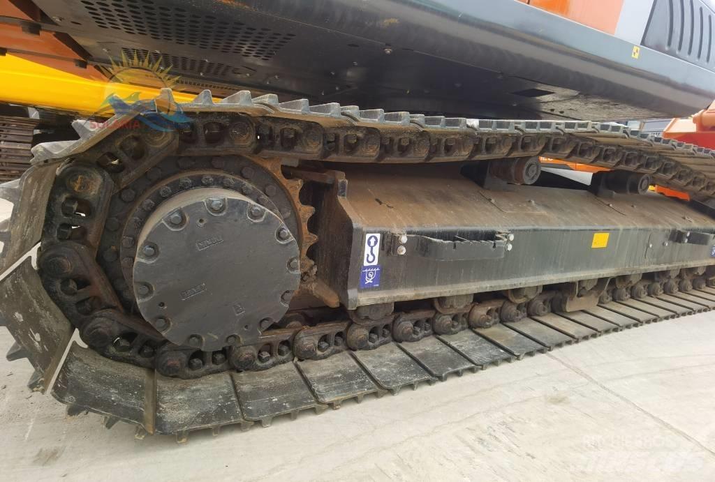 Hitachi ZX 200 履帶式 挖土機/掘鑿機/挖掘機