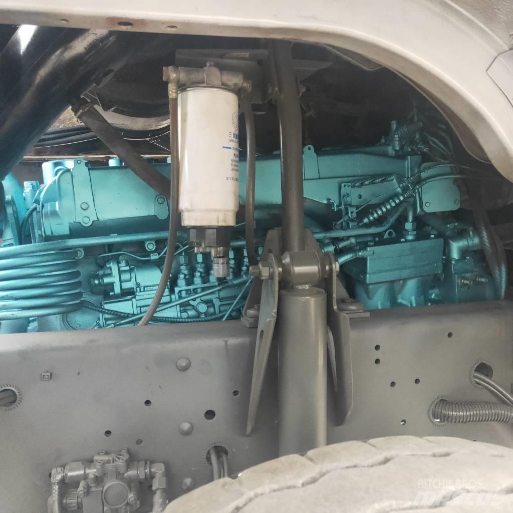 Howo 375 曳引機組件